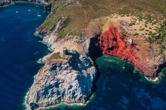 capraia vela agosto estate corsica toscana